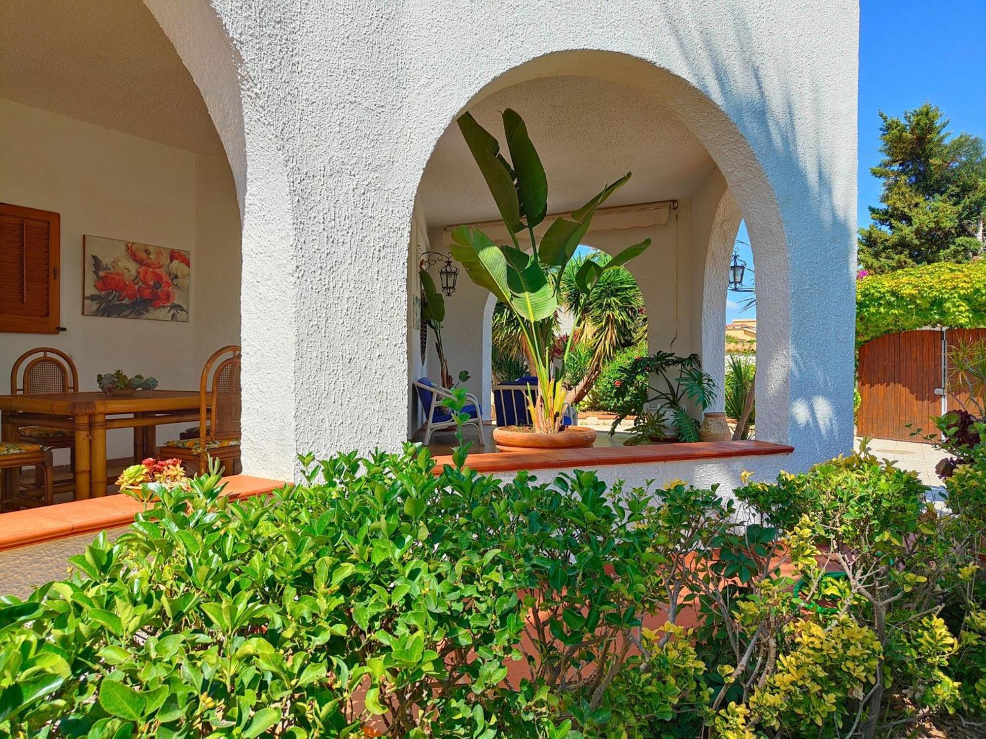 Villa Alfonsa, Fontane Bianche, Siracusa, Private Pool, 10Min From The Beach Bagian luar foto