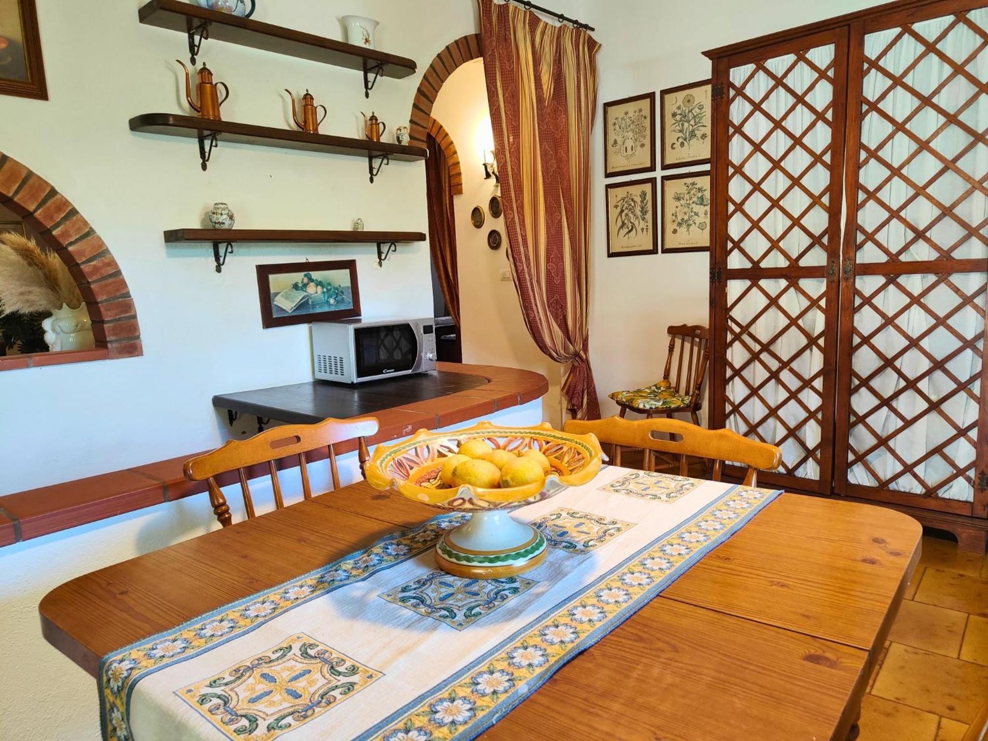 Villa Alfonsa, Fontane Bianche, Siracusa, Private Pool, 10Min From The Beach Bagian luar foto